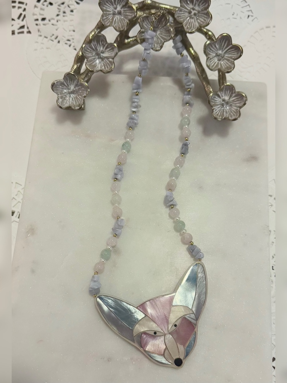 Vintage Lee Sands Fox Head mother of pearl necklace, multi color